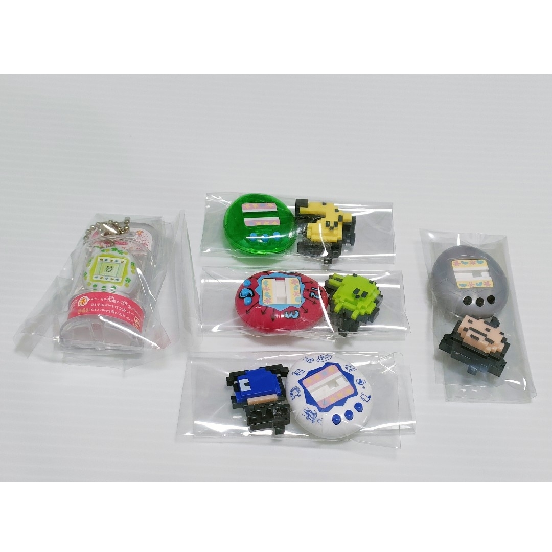 BANDAI - たまごっち 小物 5点セットの通販 by パール@'s shop BANDAI - たまごっち 小物 5点セットの通販 by パール@'s shop
