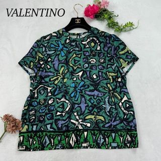 VALENTINO - ヴァレンティノ 花柄 植物 レース 半袖 カットソー VALENTINO - ヴァレンティノ 花柄 植物 レース 半袖 カットソー