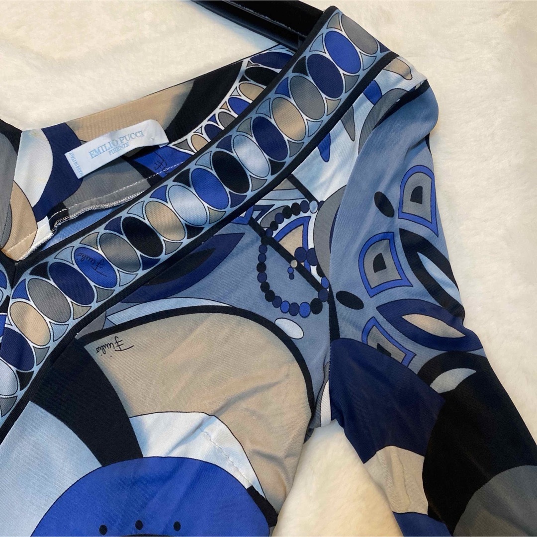EMILIO PUCCI - エミリオプッチ Vネック カットソー トップス EMILIO PUCCI - エミリオプッチ Vネック カットソー トップス