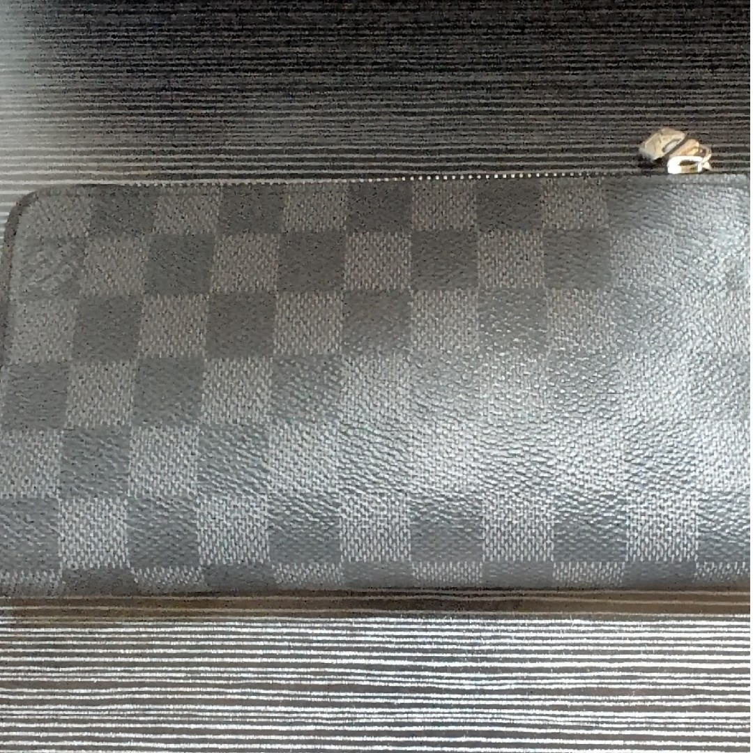 LOUIS VUITTON - ルイヴィトンジッピードラゴンヌの通販 by 舞神 LOUIS VUITTON - ルイヴィトンジッピードラゴンヌの通販 by 舞神