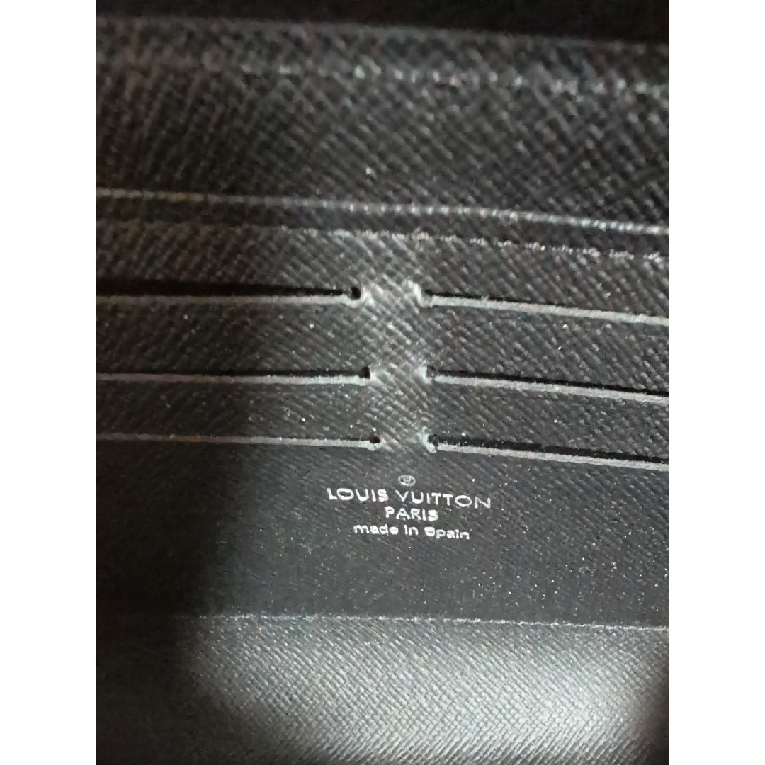 LOUIS VUITTON - ルイヴィトンジッピードラゴンヌの通販 by 舞神 LOUIS VUITTON - ルイヴィトンジッピードラゴンヌの通販 by 舞神