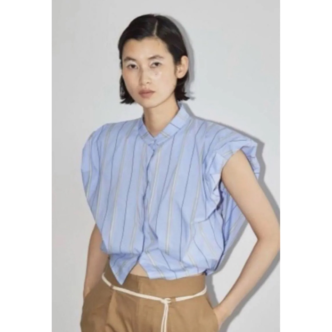 TODAYFUL - todayful パフショルダーコンパクトシャツ ブルーの TODAYFUL - todayful パフショルダーコンパクトシャツ ブルーの
