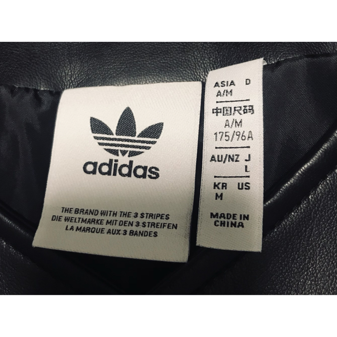 adidas - アディダス フェイクレザー ベースボールシャツの通販 adidas - アディダス フェイクレザー ベースボールシャツの通販