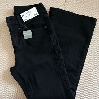 GU - GU ジーユー バレルレッグジーンズ 丈短め Lサイズ 63 GU - GU ジーユー バレルレッグジーンズ 丈短め Lサイズ 63