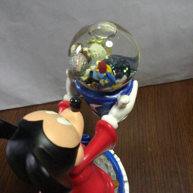 ディズニー ミッキー置物 エンタメ/ホビーのおもちゃ/ぬいぐるみ(ぬいぐるみ)の商品写真