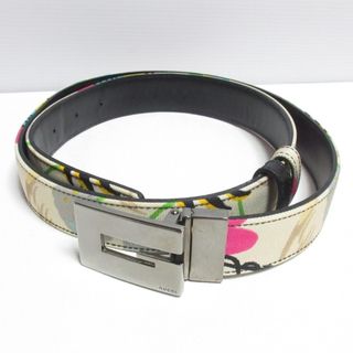 GUCCI(ベルト ・ シルバー/銀色系)のフリマアイテム一覧 GUCCI(ベルト ・ シルバー/銀色系)のフリマアイテム一覧