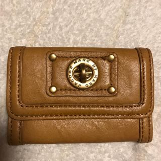 マークバイマークジェイコブス(MARC BY MARC JACOBS)の最終価格！マークbyマークジェイコブス 小銭 カード入れ 財布 ミニウォレット(コインケース)