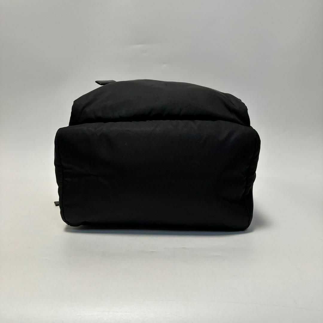 PRADA - m93【極美品】近年モデル プラダ 三角ロゴ ブラック PRADA - m93【極美品】近年モデル プラダ 三角ロゴ ブラック