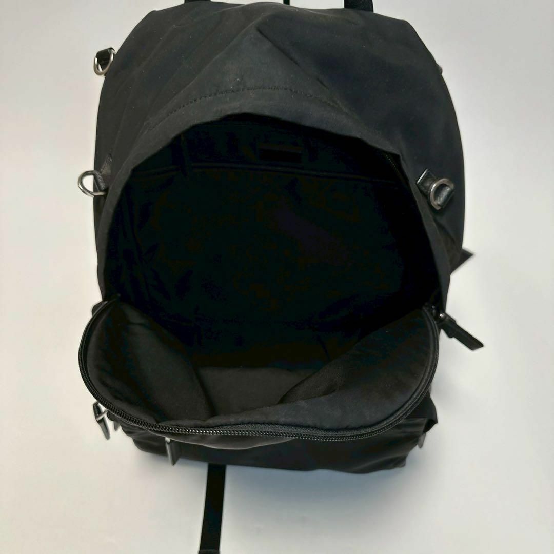 PRADA - m93【極美品】近年モデル プラダ 三角ロゴ ブラック PRADA - m93【極美品】近年モデル プラダ 三角ロゴ ブラック