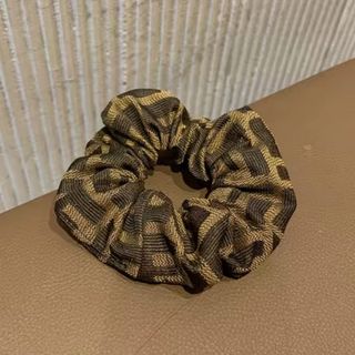 FENDI(ヘアアクセサリー)のフリマアイテム一覧 FENDI(ヘアアクセサリー)のフリマアイテム一覧