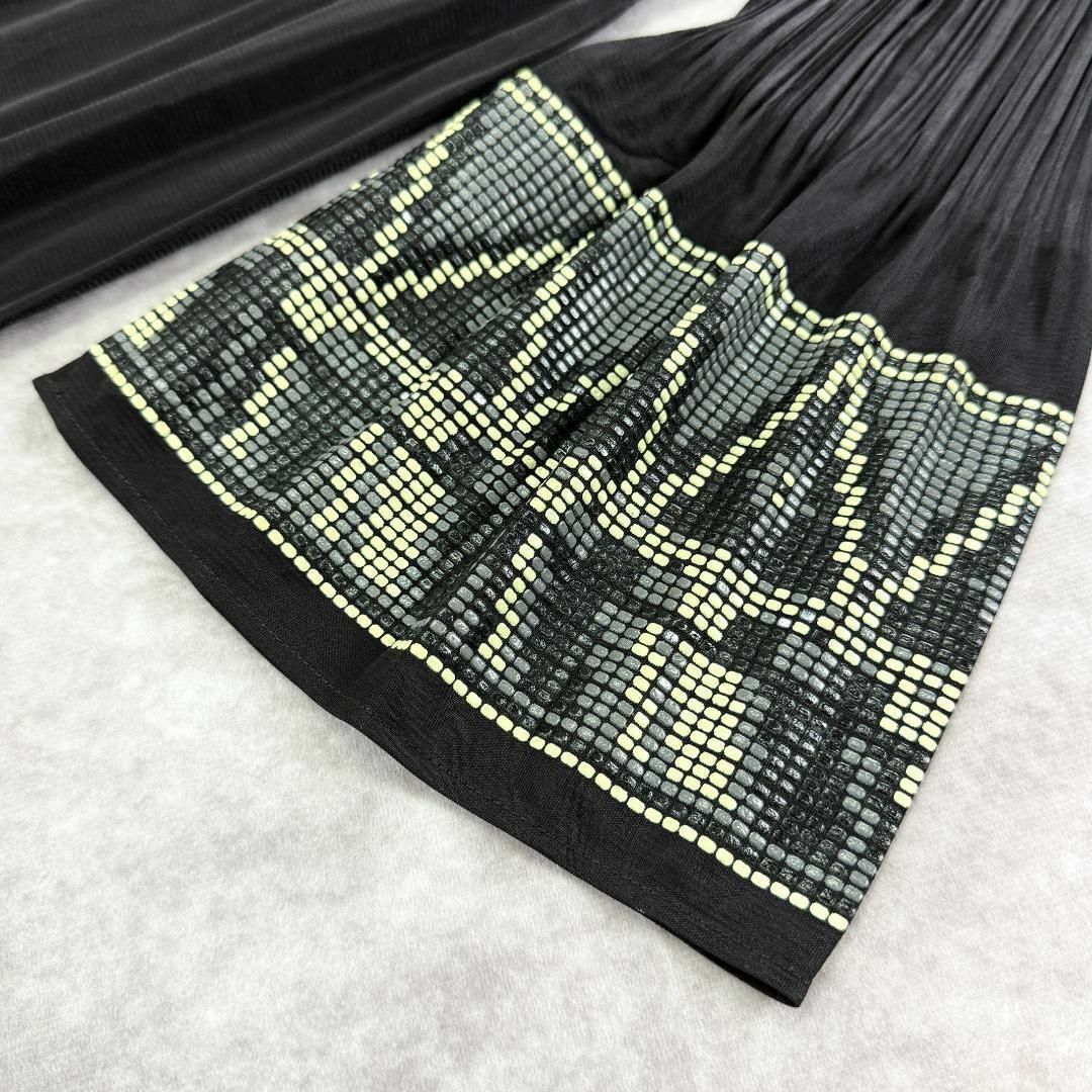 PLEATS PLEASE ISSEY MIYAKE - 美品 プリーツプリーズ フレア PLEATS PLEASE ISSEY MIYAKE - 美品 プリーツプリーズ フレア