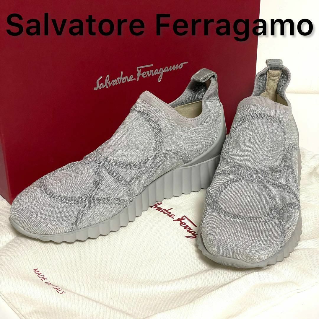 Salvatore Ferragamo - 良品✨ Salvatore Ferragamo フェラガモ Salvatore Ferragamo - 良品✨ Salvatore Ferragamo フェラガモ