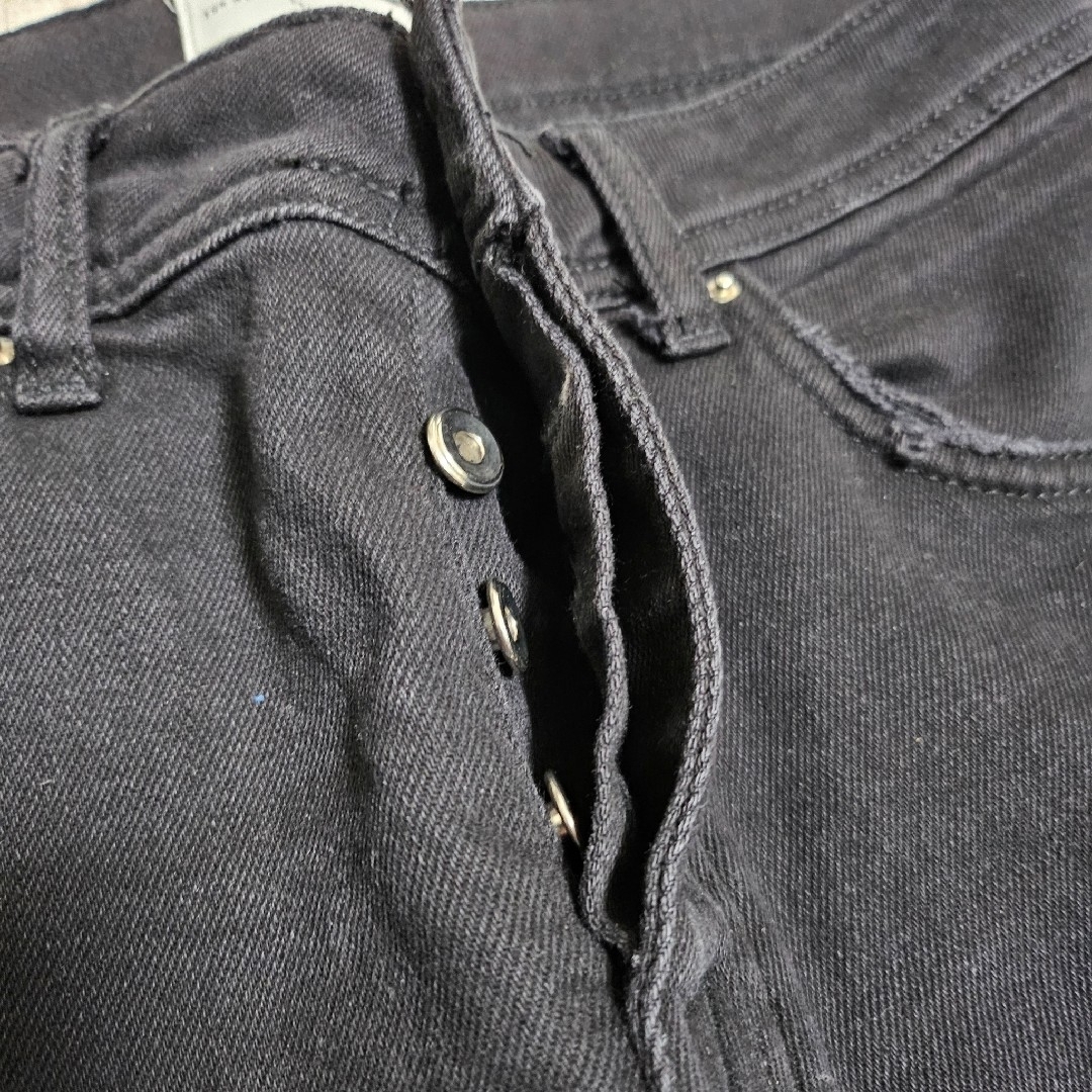 ZARA - ZARA ブラック スキニーデニム 40/31の通販 by セカンド ZARA - ZARA ブラック スキニーデニム 40/31の通販 by セカンド