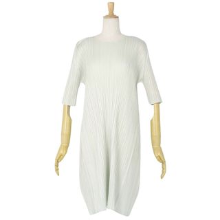 PLEATS PLEASE ISSEY MIYAKE(ひざ丈ワンピース ・ グレー/灰色 PLEATS PLEASE ISSEY MIYAKE(ひざ丈ワンピース ・ グレー/灰色
