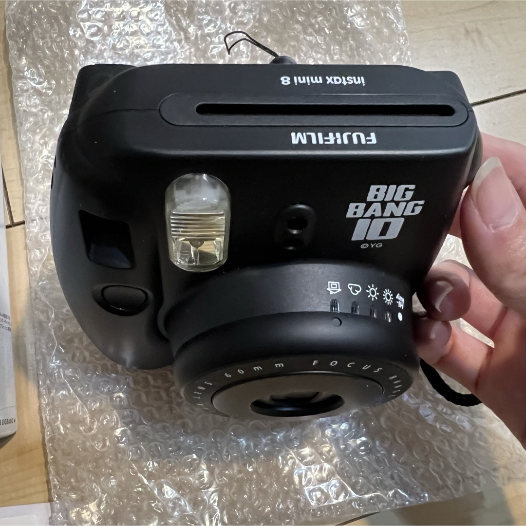 BIGBANG 一番くじラストワン賞 チェキ カメラの通販 by asm|ラクマ BIGBANG 一番くじラストワン賞 チェキ カメラの通販 by asm|ラクマ
