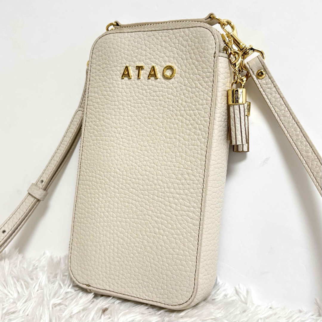 ATAO - 【美品】 アタオ アミュレット ケリー スマホショルダー ATAO - 【美品】 アタオ アミュレット ケリー スマホショルダー
