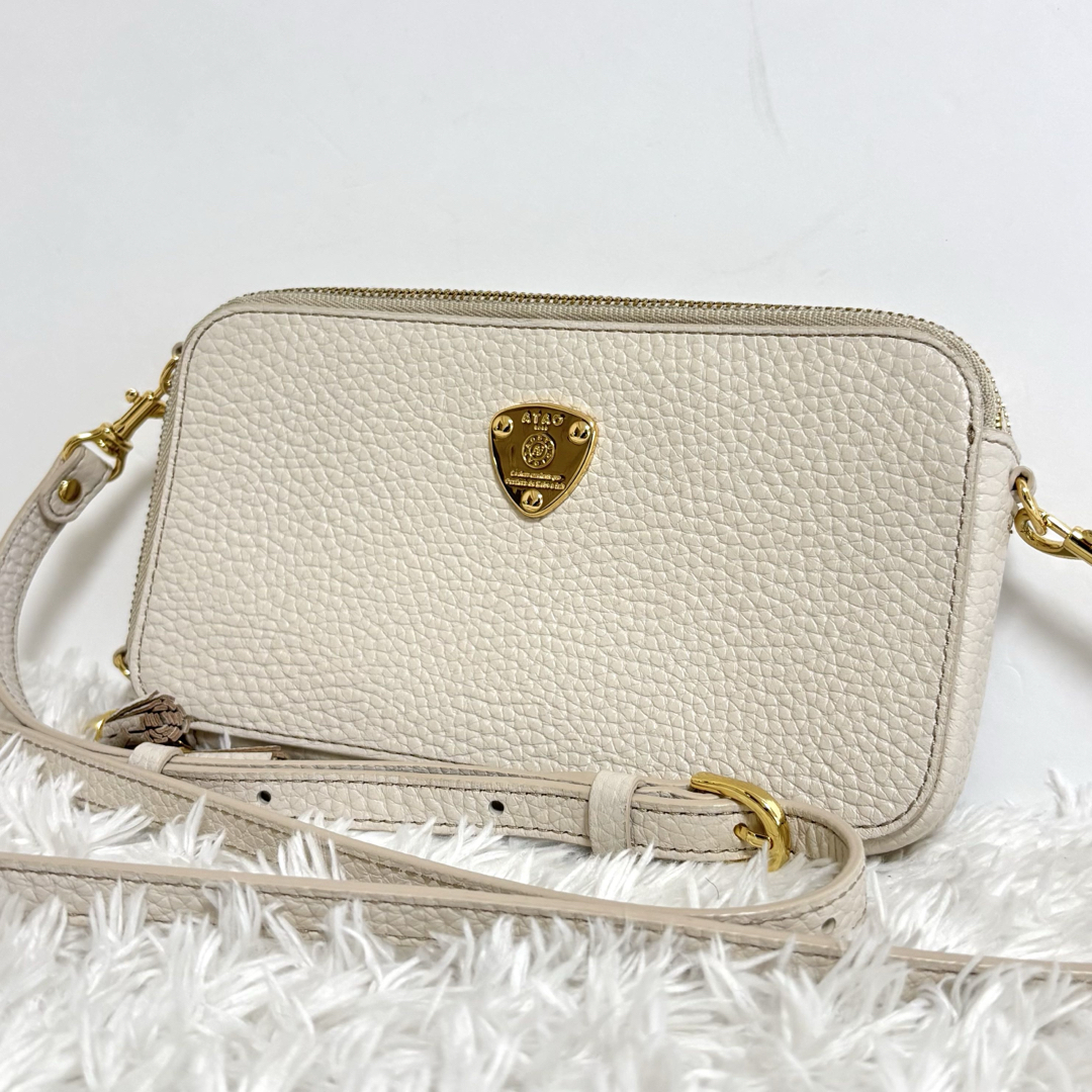 ATAO - 【美品】 アタオ アミュレット ケリー スマホショルダー ATAO - 【美品】 アタオ アミュレット ケリー スマホショルダー