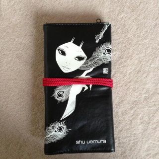 シュウウエムラ(shu uemura)のshu uemuraブラシケース(ポーチ)
