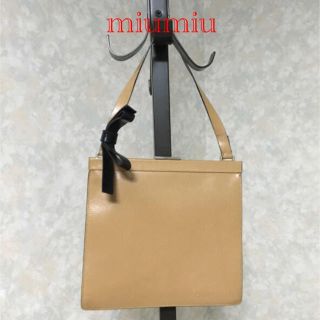 ミュウミュウ(miumiu)のmiumiu リボンが可愛いショルダーバッグ ハンド ミュウミュウ(ショルダーバッグ)