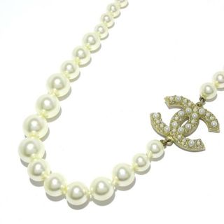CHANEL - シャネル ココマーク フラワー てんとう虫 ネックレス CHANEL - シャネル ココマーク フラワー てんとう虫 ネックレス