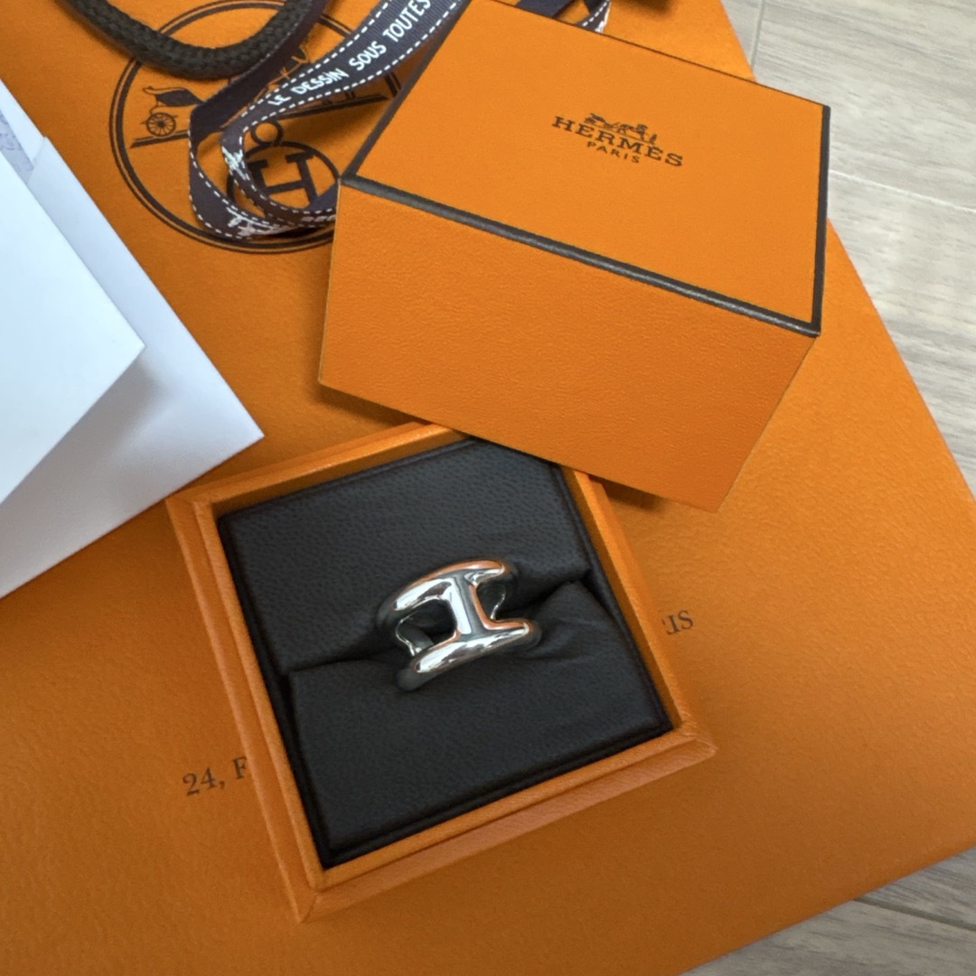 HERMES - 【未使用】HERMES エルメス オズモスリング PM 53 希少 HERMES - 【未使用】HERMES エルメス オズモスリング PM 53 希少