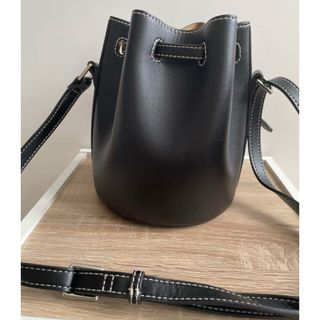 VASIC(ショルダーバッグ)のフリマアイテム一覧 VASIC(ショルダーバッグ)のフリマアイテム一覧