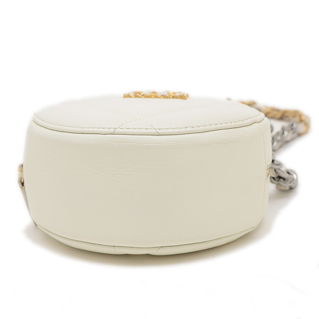 CHANEL - シャネル シャネル19 ラウンド チェーンショルダー CHANEL - シャネル シャネル19 ラウンド チェーンショルダー