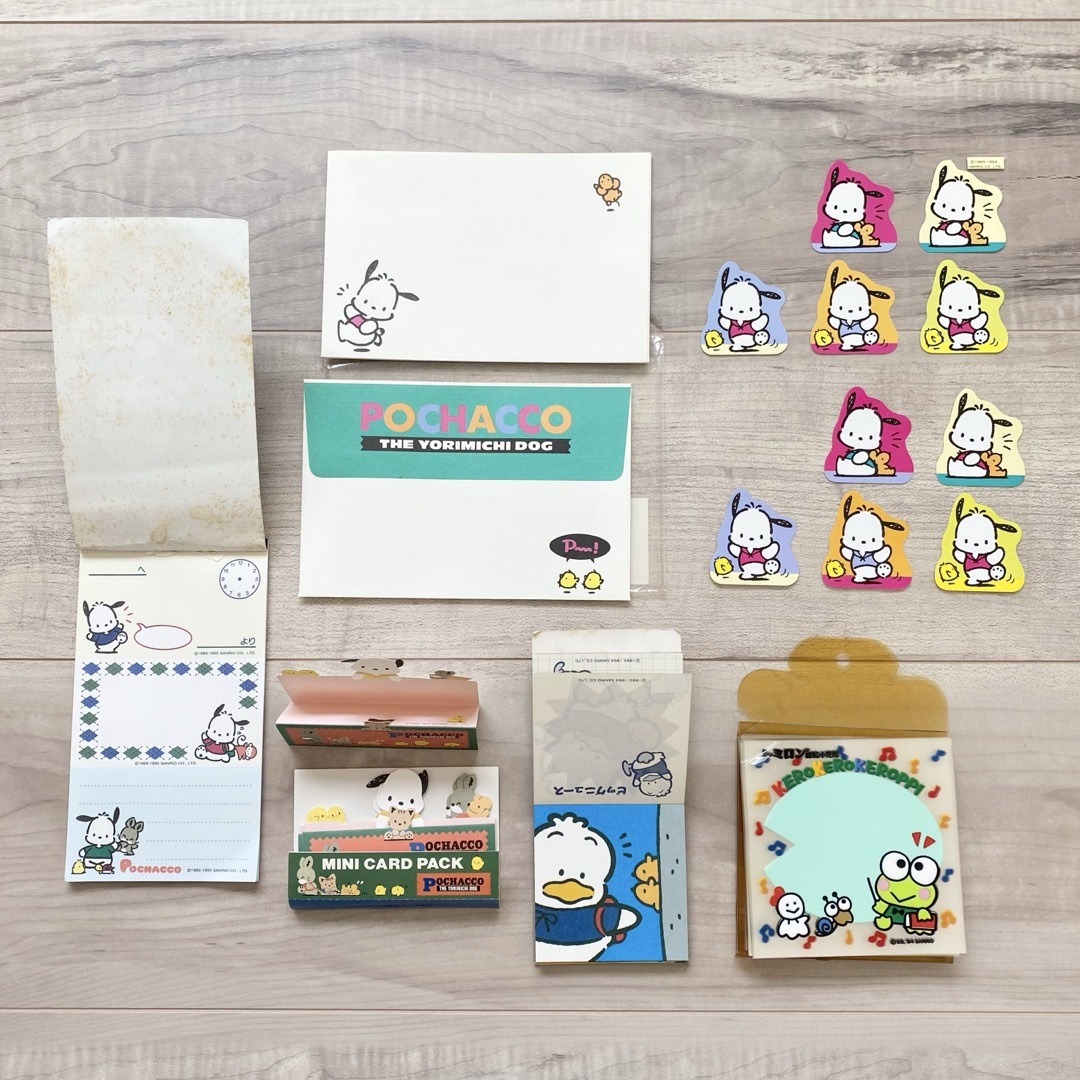 サンリオ - 【14点】Sanrio Hello kitty メモ帳 貯金箱 シール サンリオ - 【14点】Sanrio Hello kitty メモ帳 貯金箱 シール