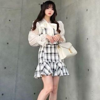 FOXEY - FOXEY NEW YORK フォクシー 26236 バンドスリーブ FOXEY - FOXEY NEW YORK フォクシー 26236 バンドスリーブ