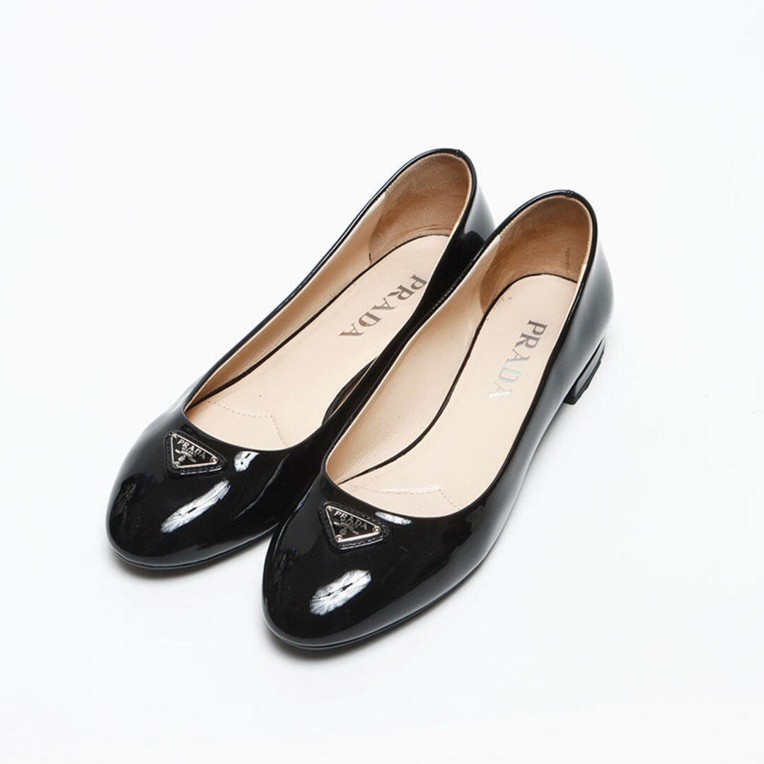 PRADA - プラダ PRADA トライアングルロゴ パテントレザー PRADA - プラダ PRADA トライアングルロゴ パテントレザー