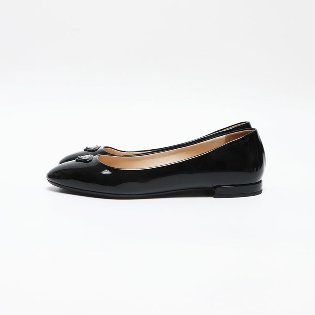 PRADA - プラダ PRADA トライアングルロゴ パテントレザー PRADA - プラダ PRADA トライアングルロゴ パテントレザー