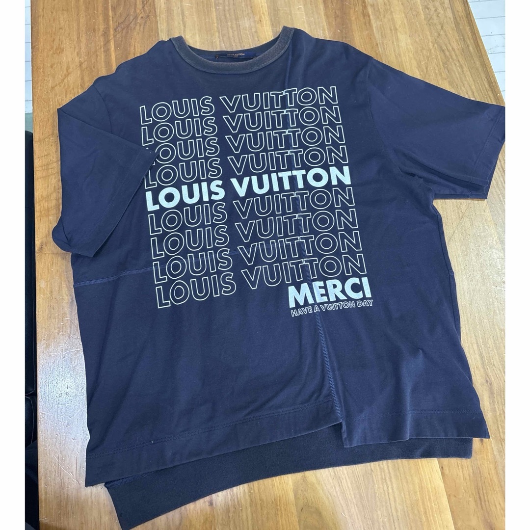 LOUIS VUITTON - LOUIS VUITTON パッチワーク ロゴ プリント T LOUIS VUITTON - LOUIS VUITTON パッチワーク ロゴ プリント T