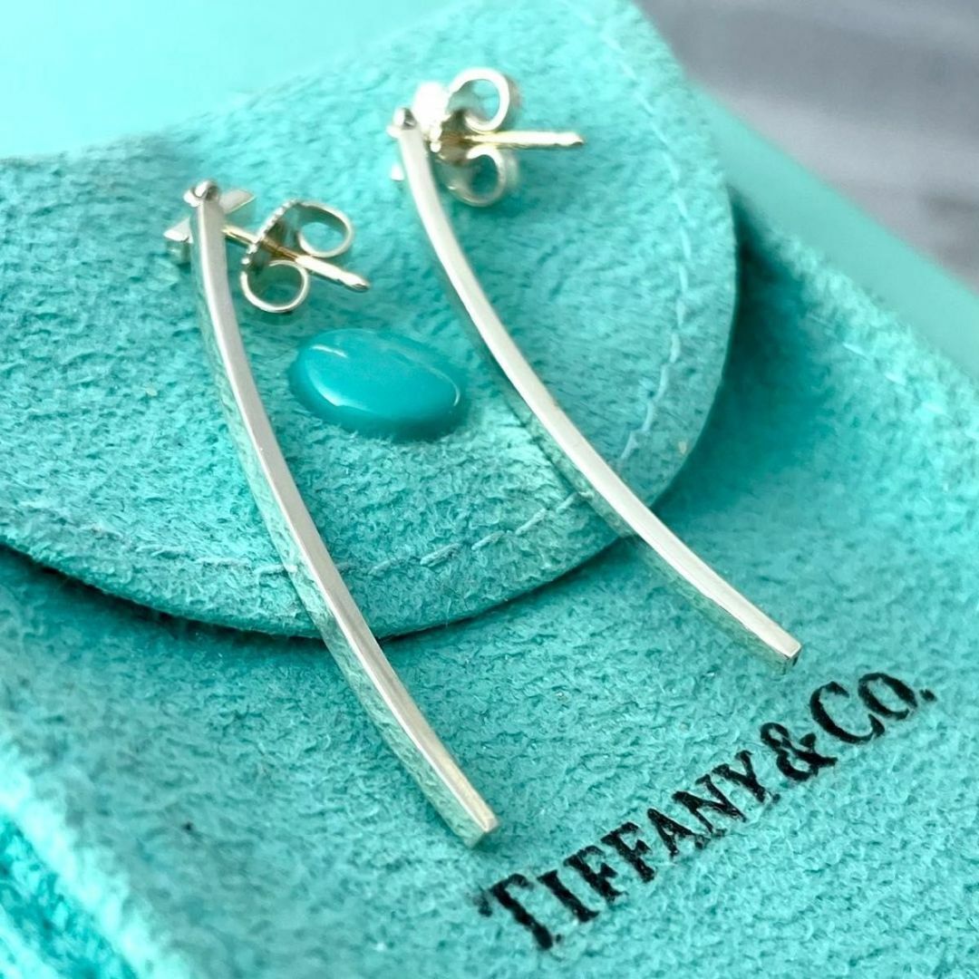 Tiffany & Co. - ティファニー 美品 Tワイヤー ピアス Tバー 925 Tiffany & Co. - ティファニー 美品 Tワイヤー ピアス Tバー 925