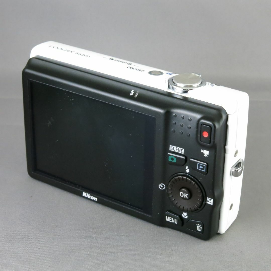 Nikon - ニコン COOLPIX S6200の通販 by いろどりカメラ|ニコン Nikon - ニコン COOLPIX S6200の通販 by いろどりカメラ|ニコン