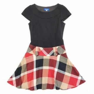 BLUE LABEL CRESTBRIDGE(ひざ丈ワンピース)のフリマアイテム一覧 BLUE LABEL CRESTBRIDGE(ひざ丈ワンピース)のフリマアイテム一覧