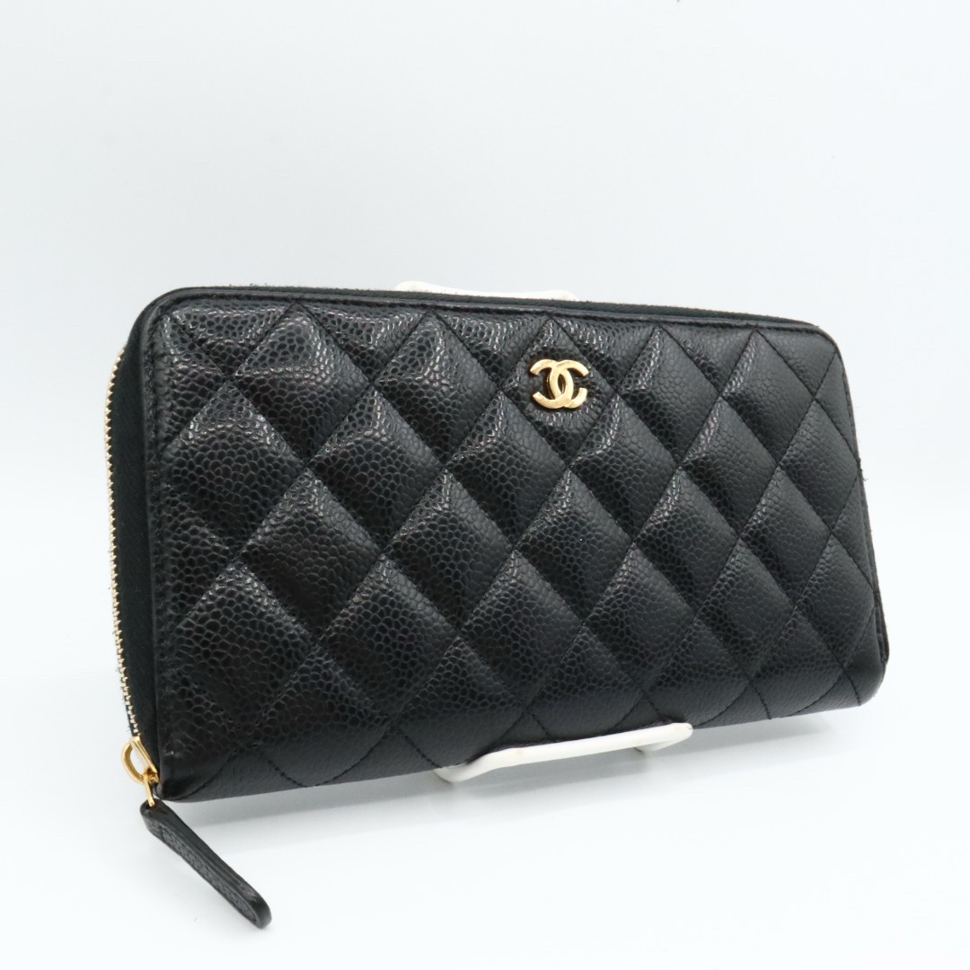 CHANEL - 新型 美品 シャネル キャビアスキン ラウンド CHANEL - 新型 美品 シャネル キャビアスキン ラウンド