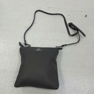 Vivienne Westwood(ショルダーバッグ)のフリマアイテム一覧 Vivienne Westwood(ショルダーバッグ)のフリマアイテム一覧