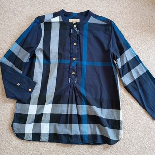 BURBERRY(シャツ/ブラウス(長袖/七分))のフリマアイテム一覧 BURBERRY(シャツ/ブラウス(長袖/七分))のフリマアイテム一覧