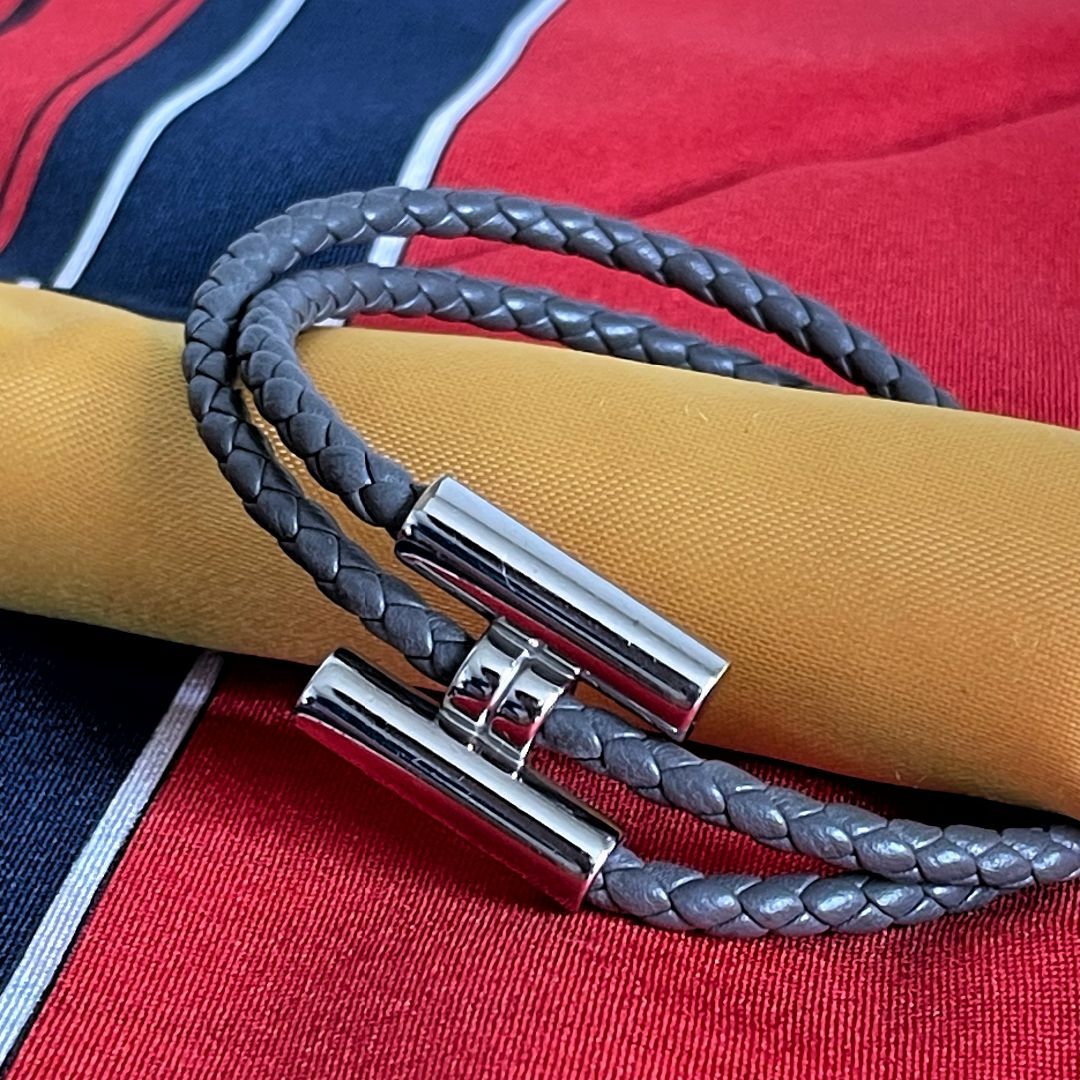 HERMES - HERMES エルメス トゥルニ トレッセ レザー HERMES - HERMES エルメス トゥルニ トレッセ レザー