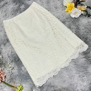 ナチュラルビューティーベーシック(NATURAL BEAUTY BASIC)の【NATURAL BEAUTY BASIC】フラワーレーススカート　透け感(ひざ丈スカート)