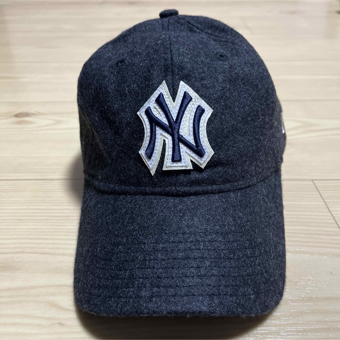 NEW ERA(ニューエラ)のニューエラ　NEW ERA キャップ　NYヤンキース　ブラック　ウール素材 メンズの帽子(キャップ)の商品写真