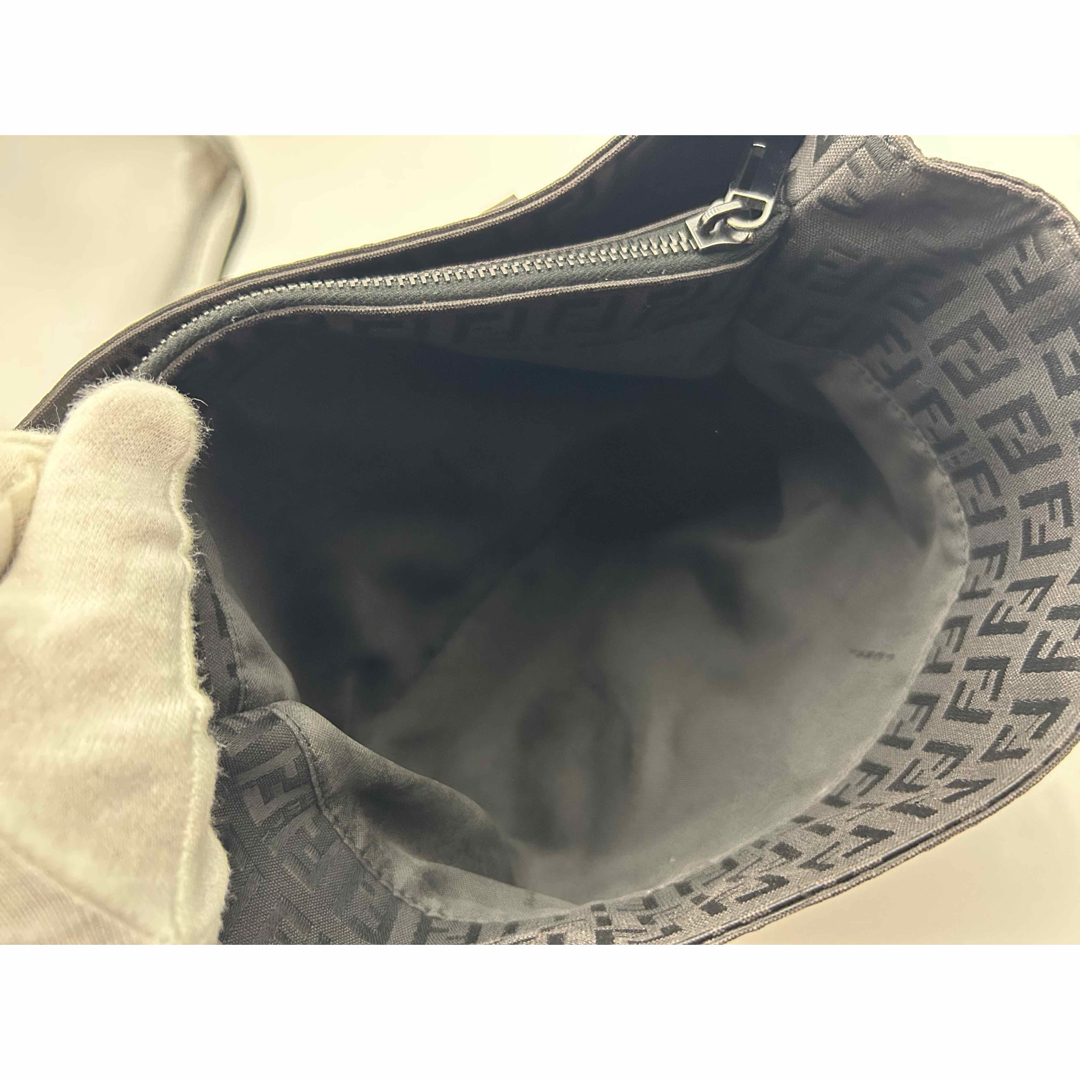 FENDI - FENDI スパイバッグ ハンドバッグ レザー ダーク FENDI - FENDI スパイバッグ ハンドバッグ レザー ダーク