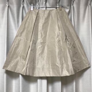 MIU MIU(スカート)のフリマアイテム一覧 MIU MIU(スカート)のフリマアイテム一覧
