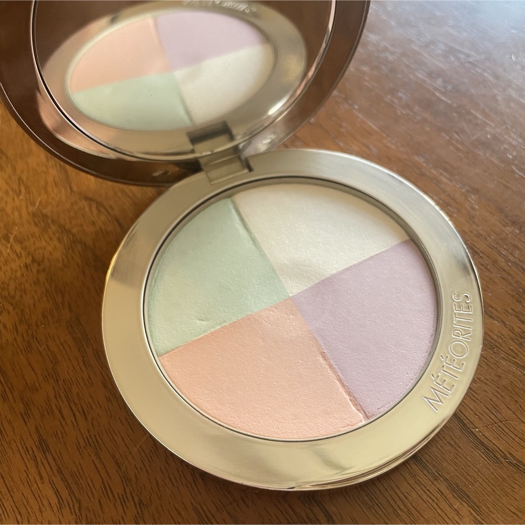 GUERLAIN - ゲラン メテオリット コンパクト 2 クレールの通販 GUERLAIN - ゲラン メテオリット コンパクト 2 クレールの通販
