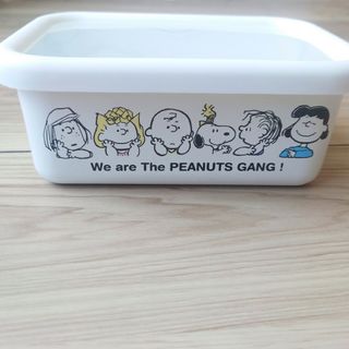 SNOOPY - PYREX スヌーピー ガラス 保存容器 ストレージセット SNOOPY - PYREX スヌーピー ガラス 保存容器 ストレージセット