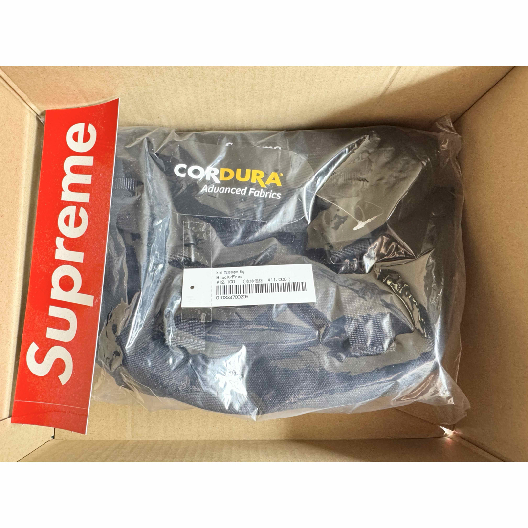 Supreme - Supreme 25SS Mini Messenger Bag Supreme - Supreme 25SS Mini Messenger Bag