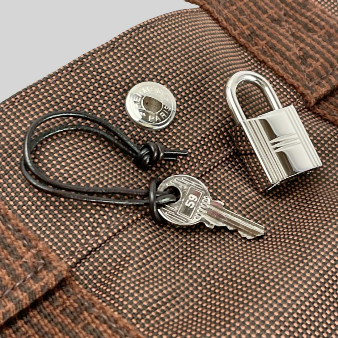 HERMES - ほぼ未使用□エルメス□ エールライン トートMM カデナ HERMES - ほぼ未使用□エルメス□ エールライン トートMM カデナ