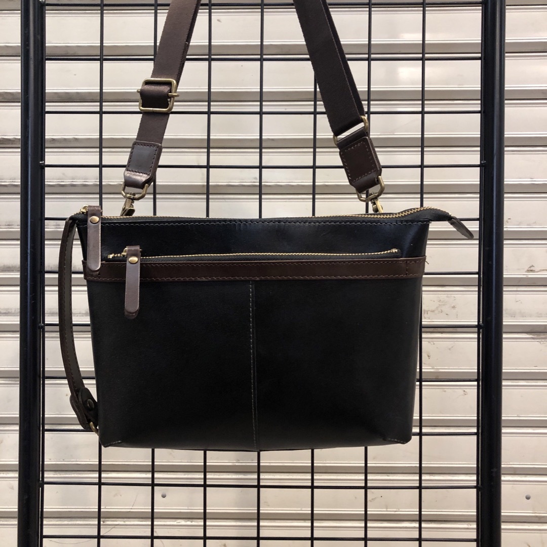 Zeha - 『zeha』「新品」【牛革】《姫路レザー》クラッチ Zeha - 『zeha』「新品」【牛革】《姫路レザー》クラッチ