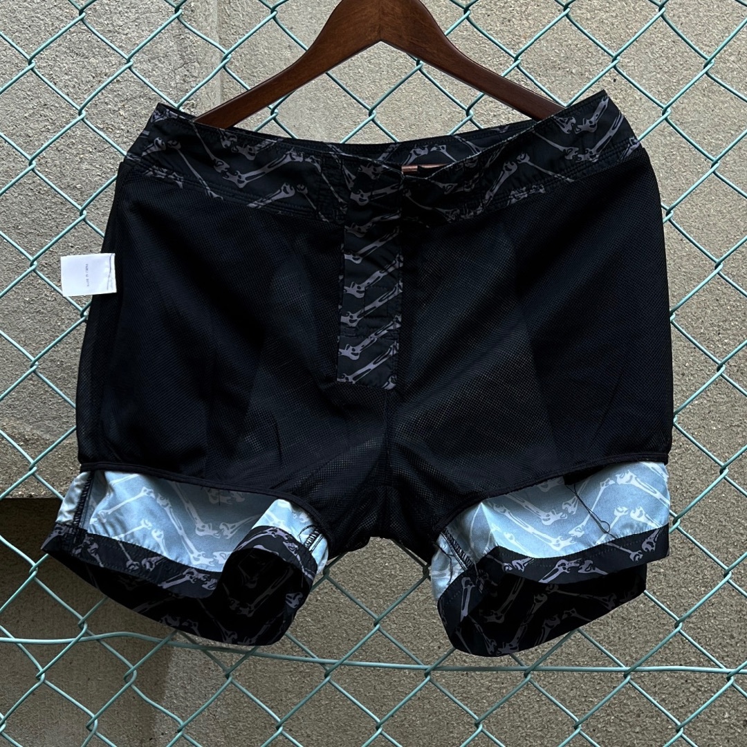 STUSSY - ライフズアビーチ LIFE'S A BEACH ボーンズ 骨柄 STUSSY - ライフズアビーチ LIFE'S A BEACH ボーンズ 骨柄