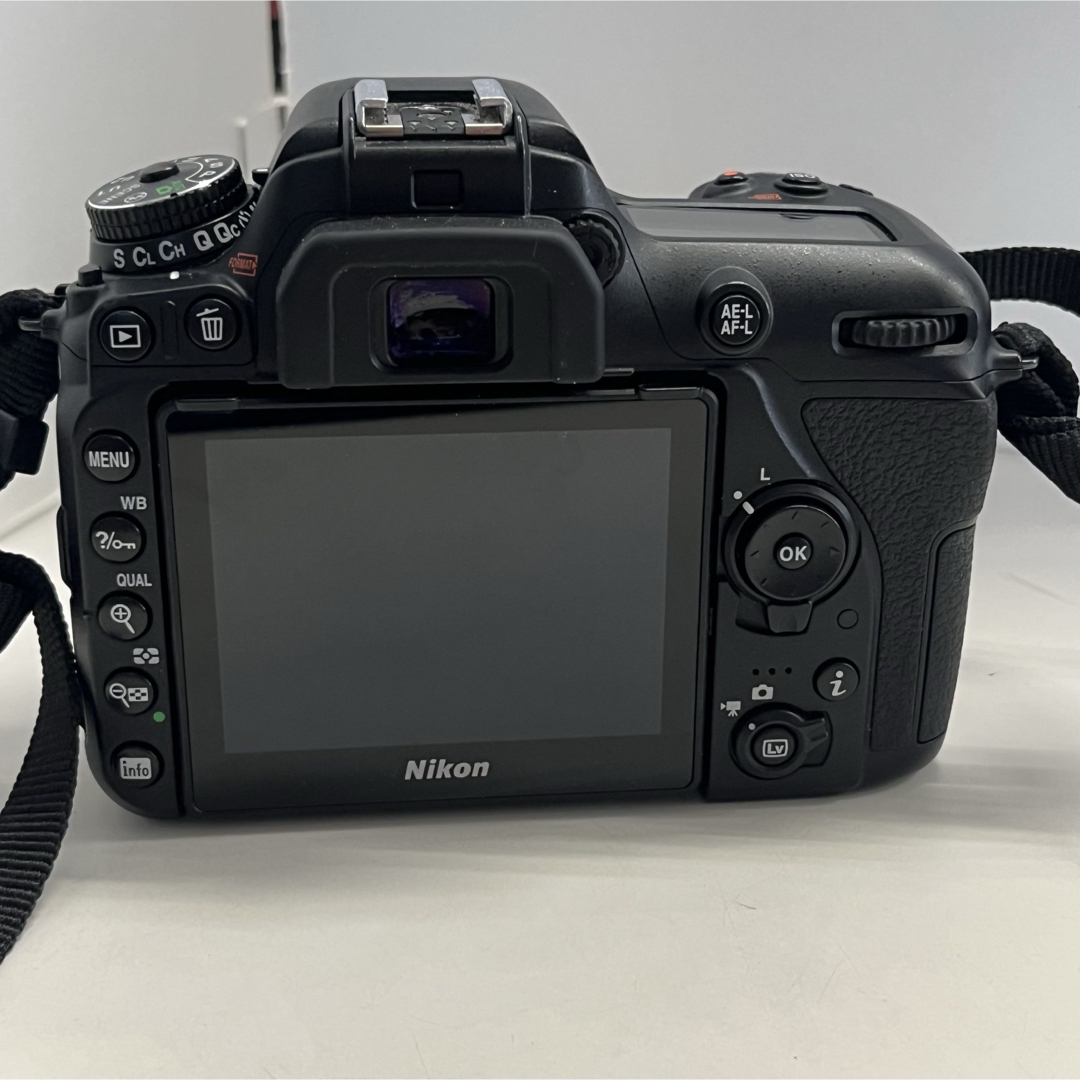 Nikon - 中古 ニコン Nikon デジタル一眼レフカメラ D7500 の Nikon - 中古 ニコン Nikon デジタル一眼レフカメラ D7500 の